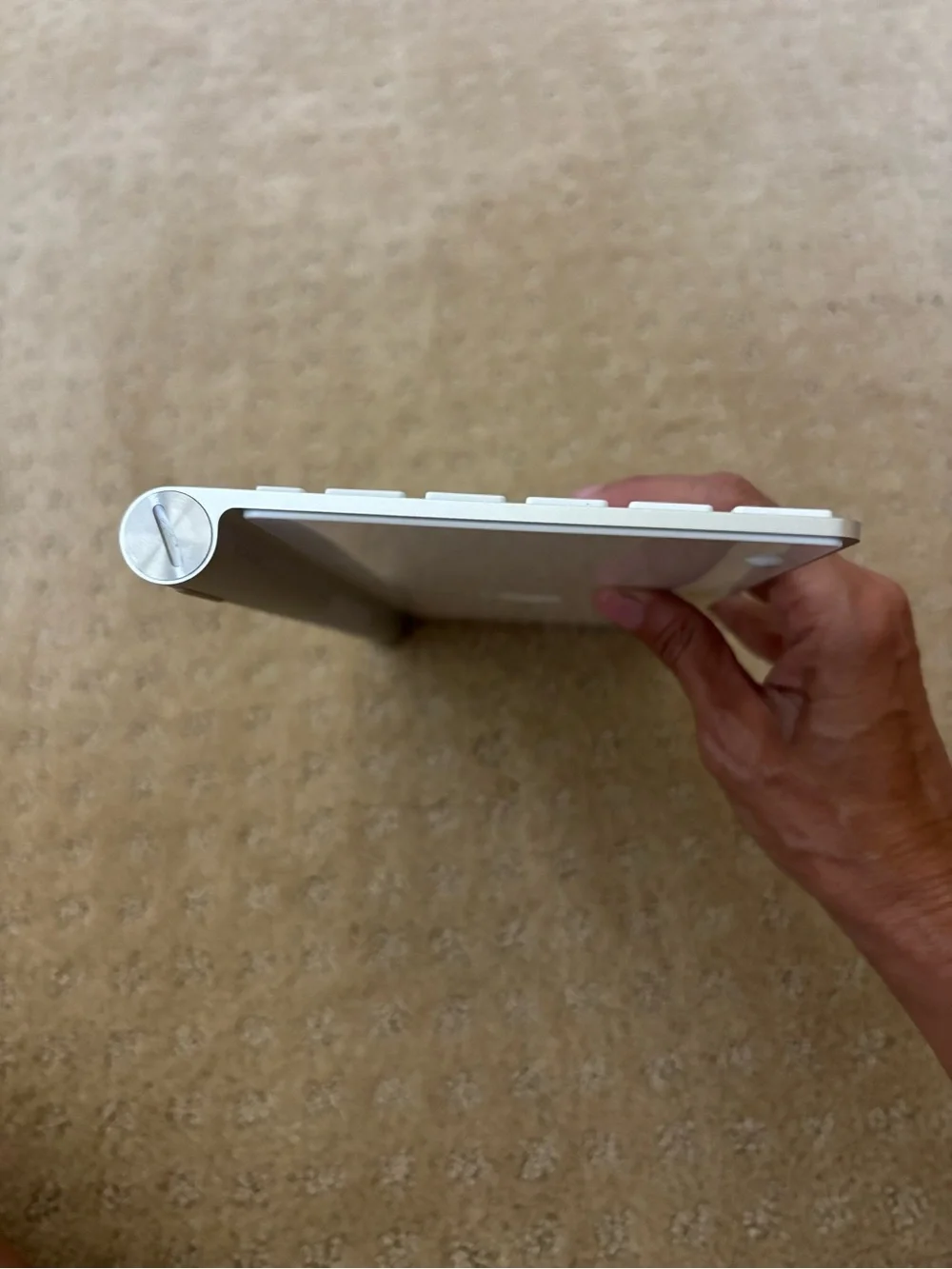 Apple Wireless Aluminum Bluetooth Keyboard in White A1314-THREE AVAILABLE!